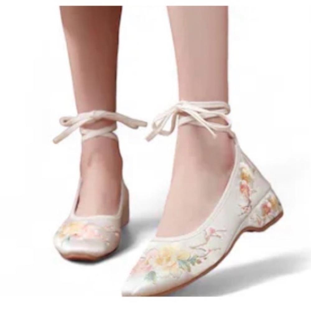 White Lace-up Ballet Flats